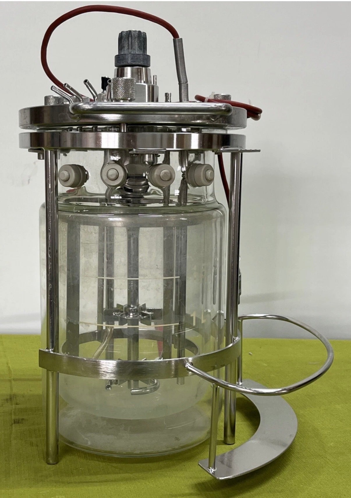 Biotech 2L Jacketed Double Wall Fermentation Glass