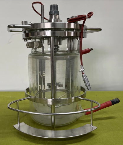Biotech 2L Jacketed Double Wall Fermentation Glass