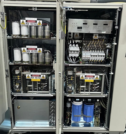 GSI Lumonics JK 700TR Series Laser and Power Supply